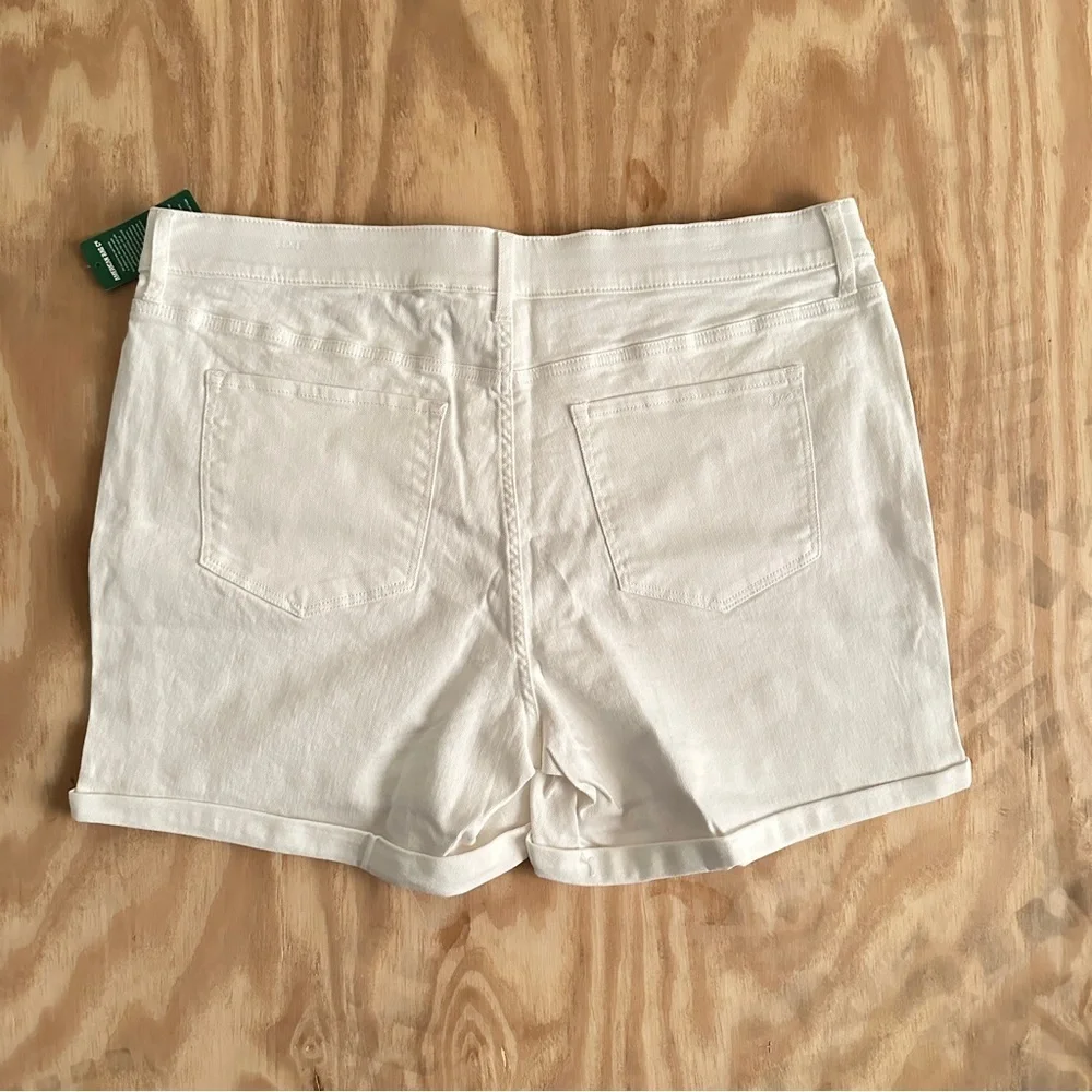 American Rag Women's High Rise White Shorts